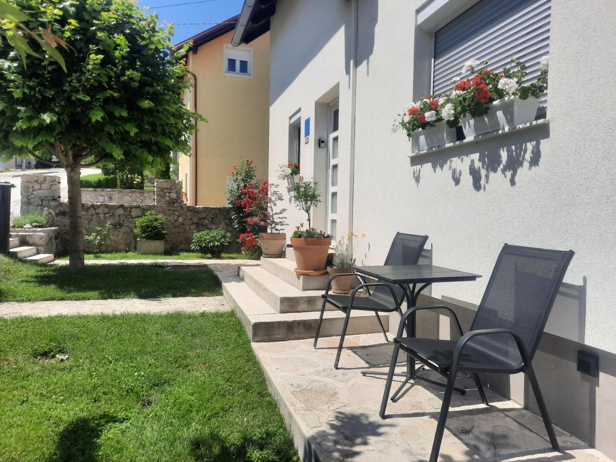 Studio apartman Marta Korenica Bagian luar foto